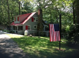 130 Get A Way Ln, Meadows Of Dan, VA 24120