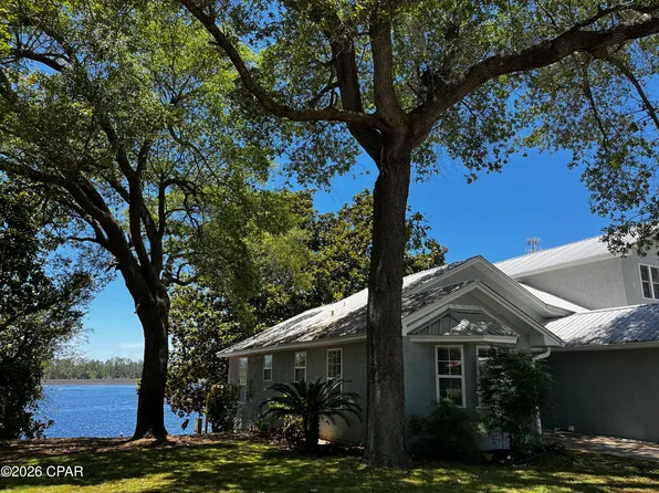 9927 Bedgood Rd, Southport, FL 32409