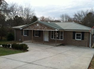 1705 Ross Way NW, Dalton, GA 30721