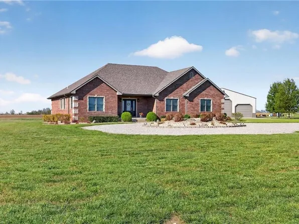 644 W 47th Hwy, Girard, KS 66743