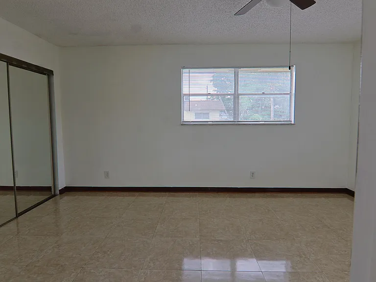 6636 SW 41st St #6636 — Photo 13