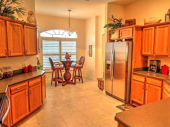 4th image of 3758 Yuma Pl