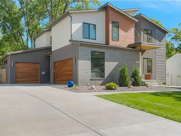 4706 W 65th Ter, Prairie Village, KS 66208