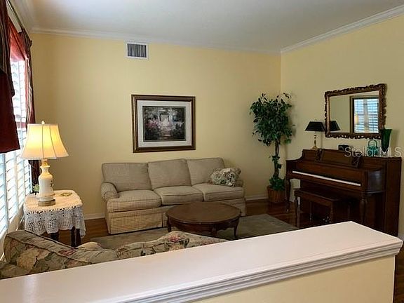 2nd image of 6406 N Queensway Dr