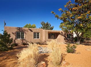 108 Sicomoro St, Santa Fe, NM 87501