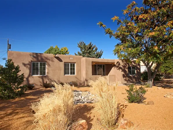 108 Sicomoro St, Santa Fe, NM 87501