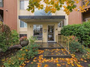 8720 SW Tualatin Rd APT 117, Tualatin, OR 97062