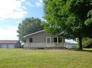 5230 E 620 S, Wolcottville, IN 46795