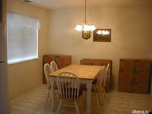 4th image of 5094 Stoner Dr