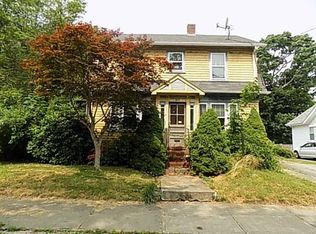 318 Doherty St, Fall River, MA 02720