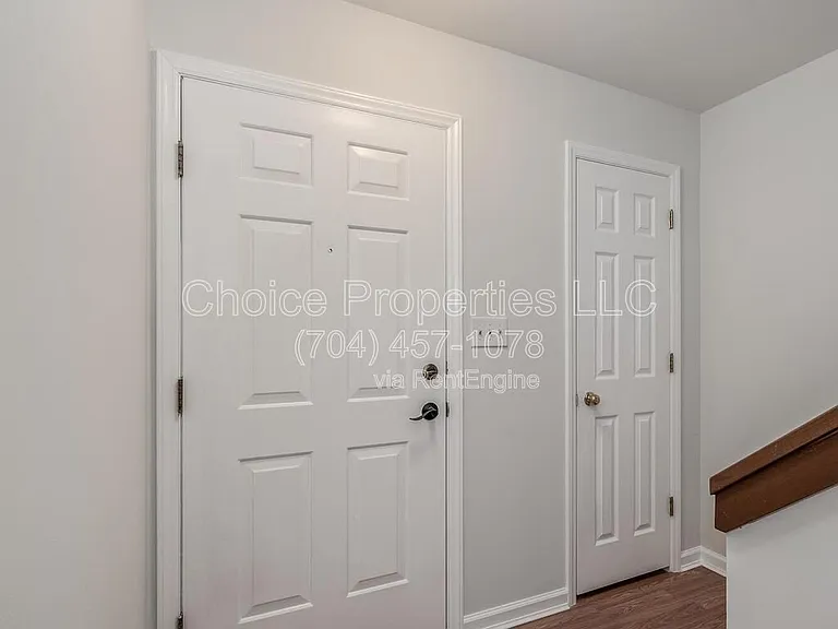 2704 New Hamlin Way — Photo 3