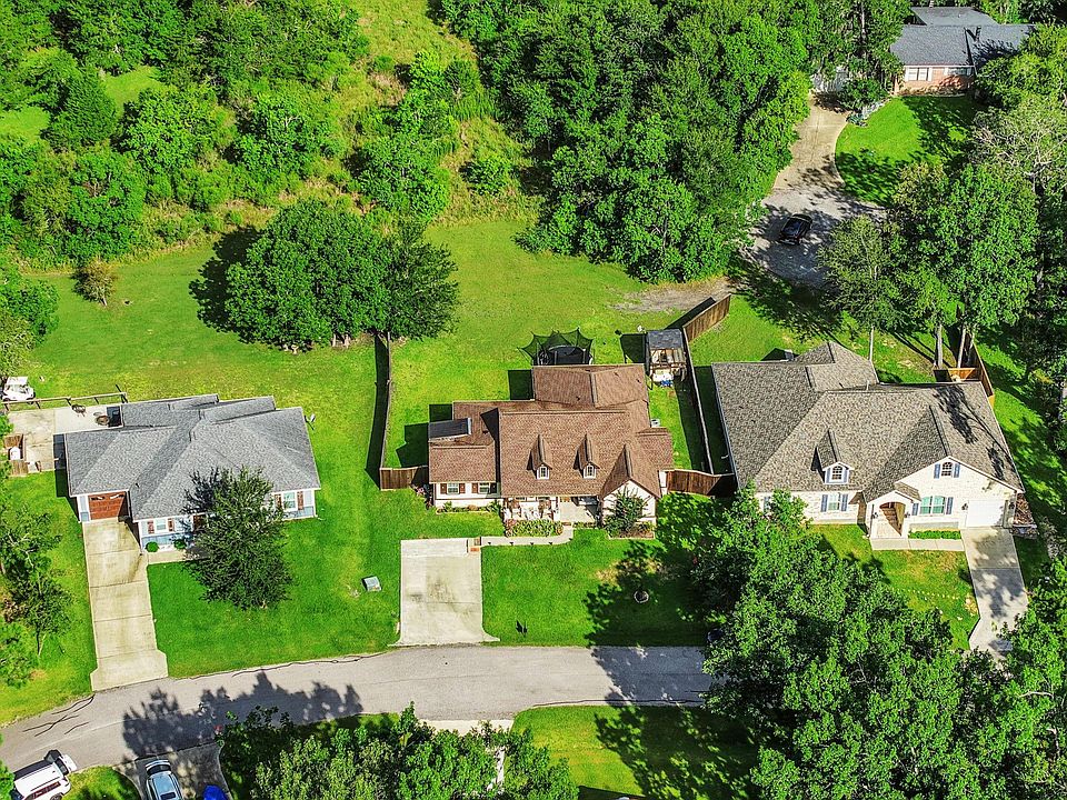 1st image of 116 S Pine Harbour Dr