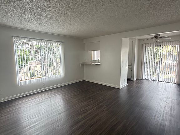 2nd image of 1502 Freeman Ave APT 201