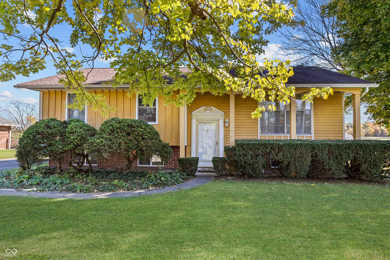 4025 Senour Rd photo 1
