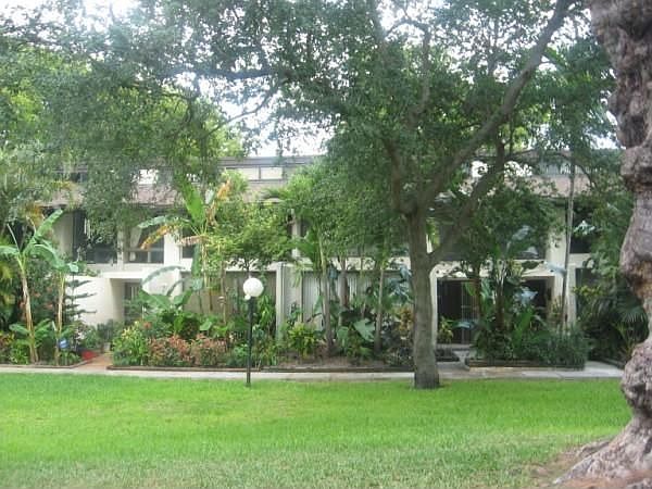 1st image of 19236 NE 25th Ave APT 233