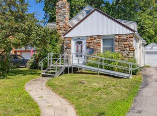 418 Titus Ave, Rochester, NY 14617