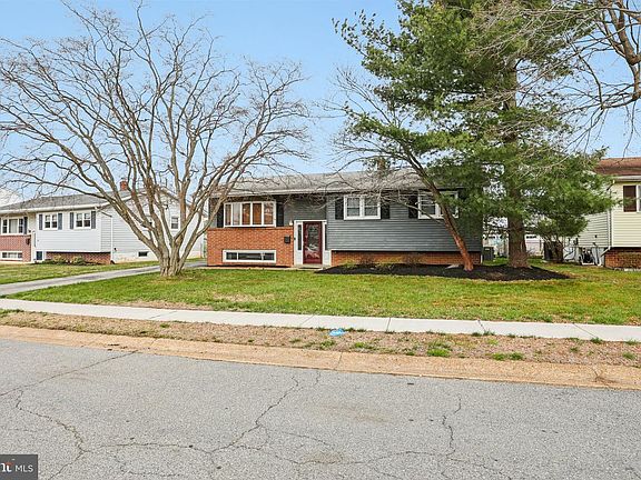 3rd image of 2114 Lori Dr