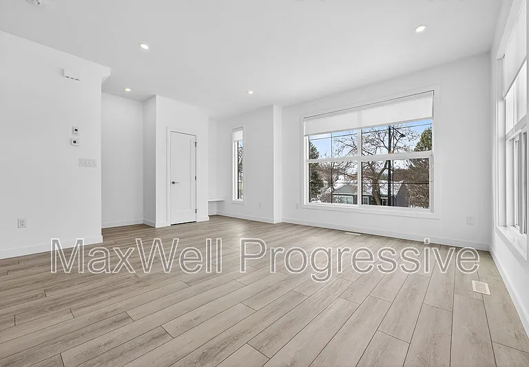 13516 115th Ave NW #5 — Photo 5
