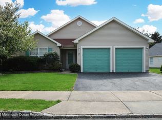 20 Woodspring Ln, Whiting, NJ 08759