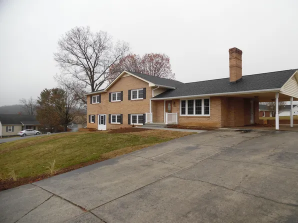 7848 Brandon Rd, Radford, VA 24141