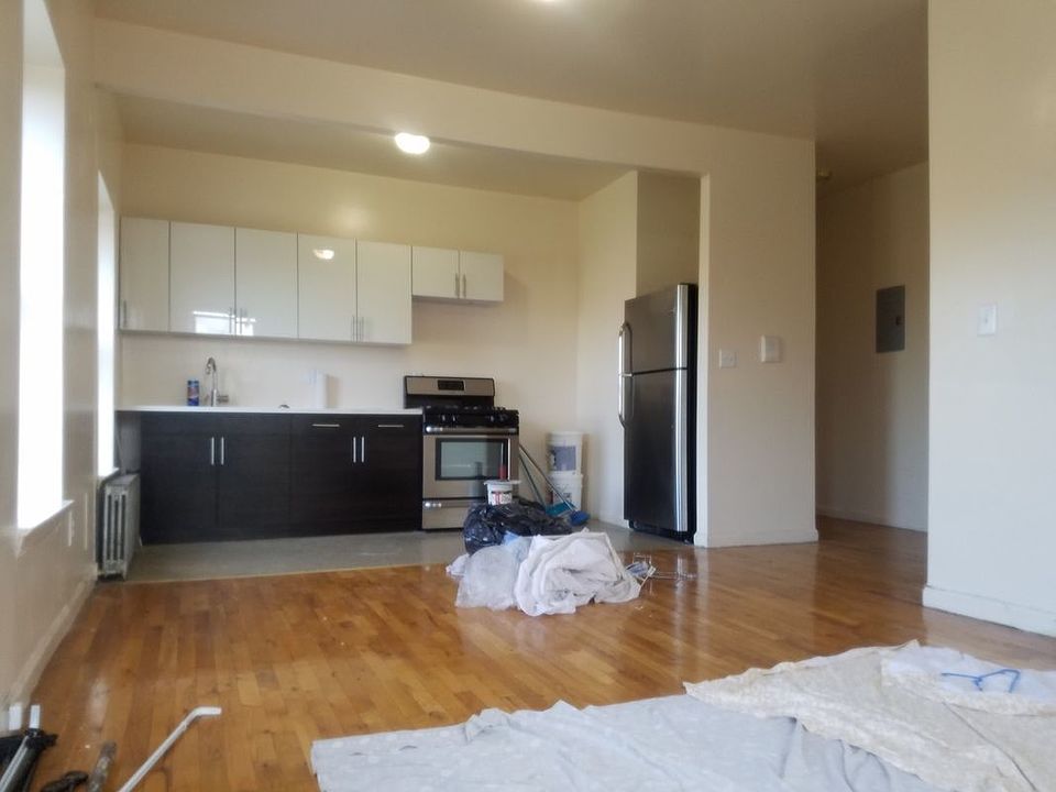 1st image of 1631 Eastern Pkwy #3