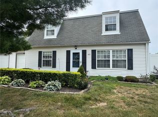 8080 Harbor Creek Dr APT 403, Mentor On The Lake, OH 44060
