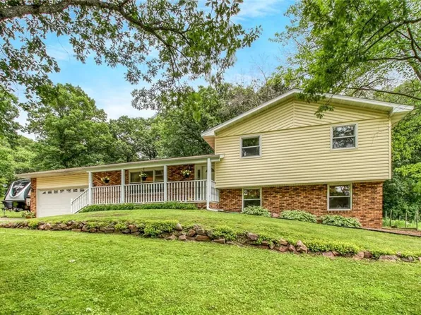 1151 Primrose Ln, Altoona, WI 54720