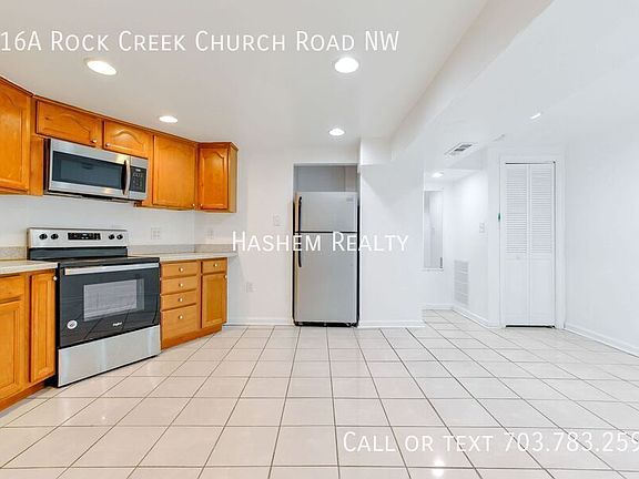 4th image of 716A Rock Creek Church Rd NW