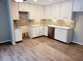 13444 Suncrest Ct, Strongsville, OH 44136