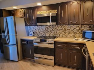 3090 N Course Dr APT 405, Pompano Beach, FL 33069