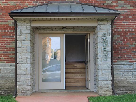3rd image of 5853 Sunshine Dr