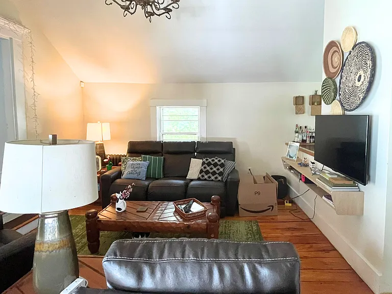 269 Lamartine St #2 — Photo 6