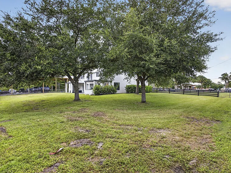 17394 Orange Blvd — Photo 101