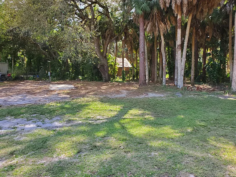Piney Rd — Photo 2