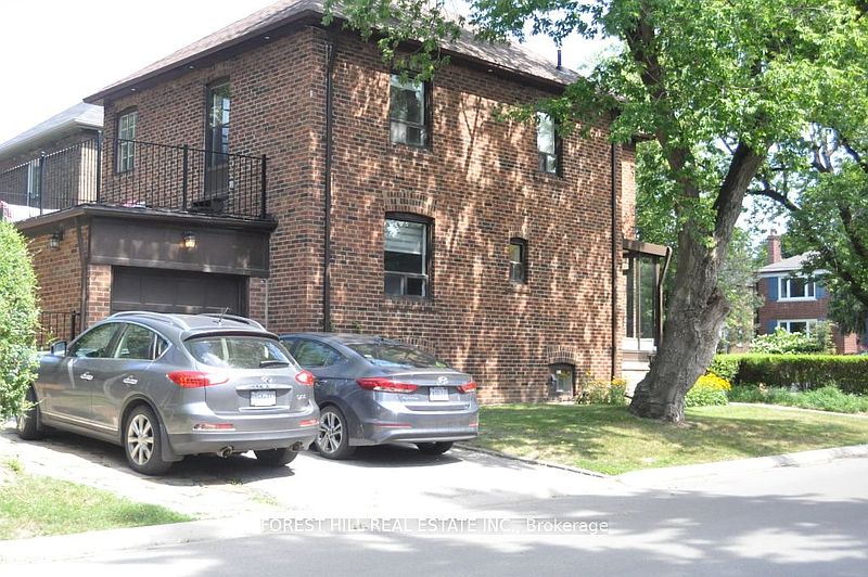 Toronto House for rent - 4 Bedrooms — photo 12