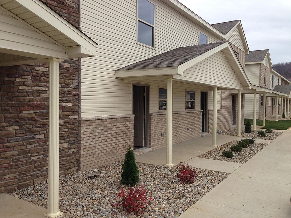 Willow View Townhouses