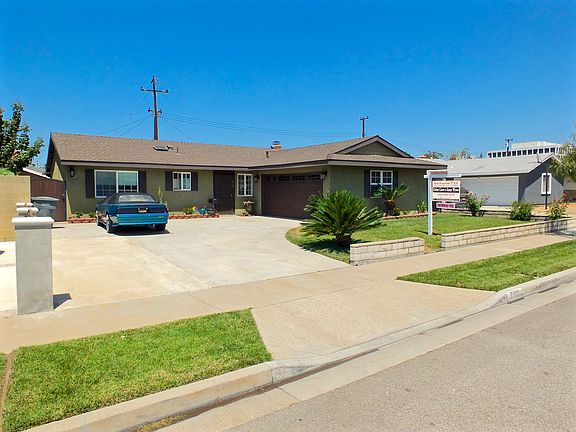 2nd image of 7105 Penguin Dr