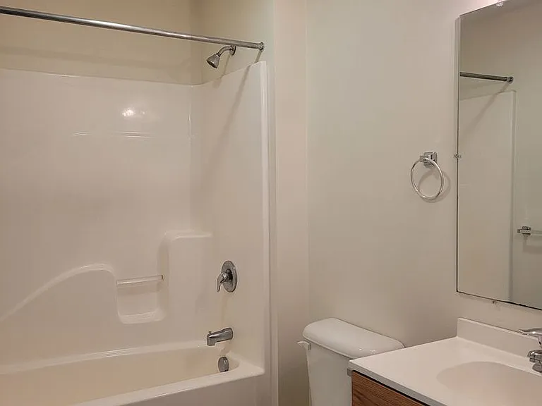 1415 Doron Dr #3A — Photo 9
