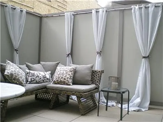 Sold by R New York | media 11