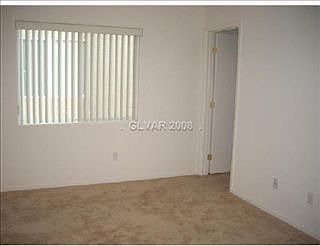 3rd image of 6782 Mahogany Meadows Ave