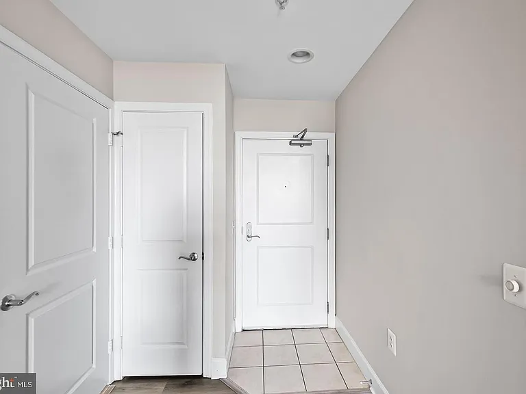 3600 Glebe Rd #330W — Photo 9