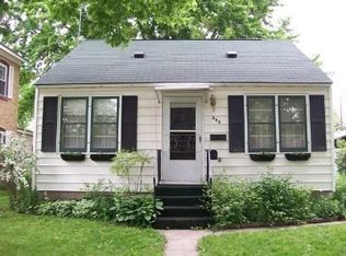 309 2nd St W, Jordan, MN 55352