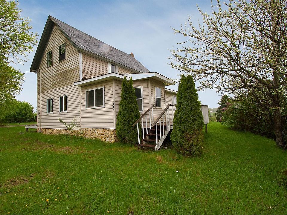Unique opportunity on 10 acres