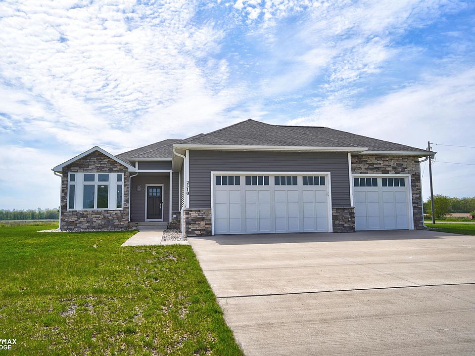 2510 Eagle Ridge Dr, Midland, MI 48642 | Zillow