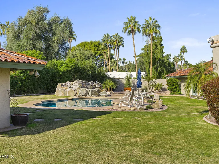 6131 E Naumann Dr — Photo 31