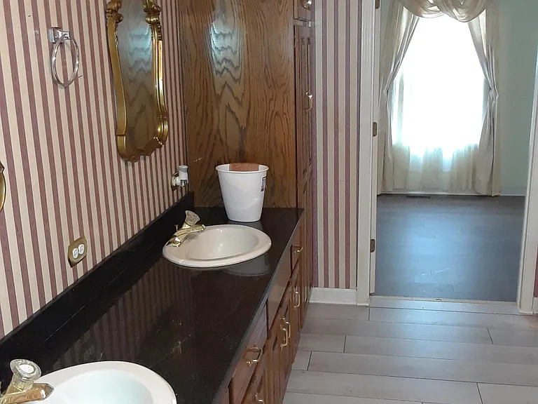 2753 Calhoun Falls Hwy — Photo 18