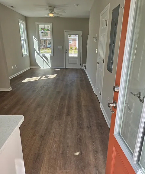 723 Mill St #1 — Photo 3