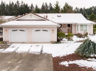 9515 Alexander Dr NE, Lacey, WA 98516