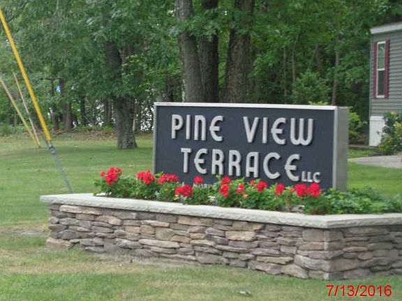 2nd image of 17 Pineview Dr