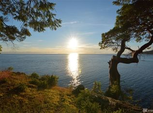 26 Deerhaven Ln, Friday Harbor, WA 98250